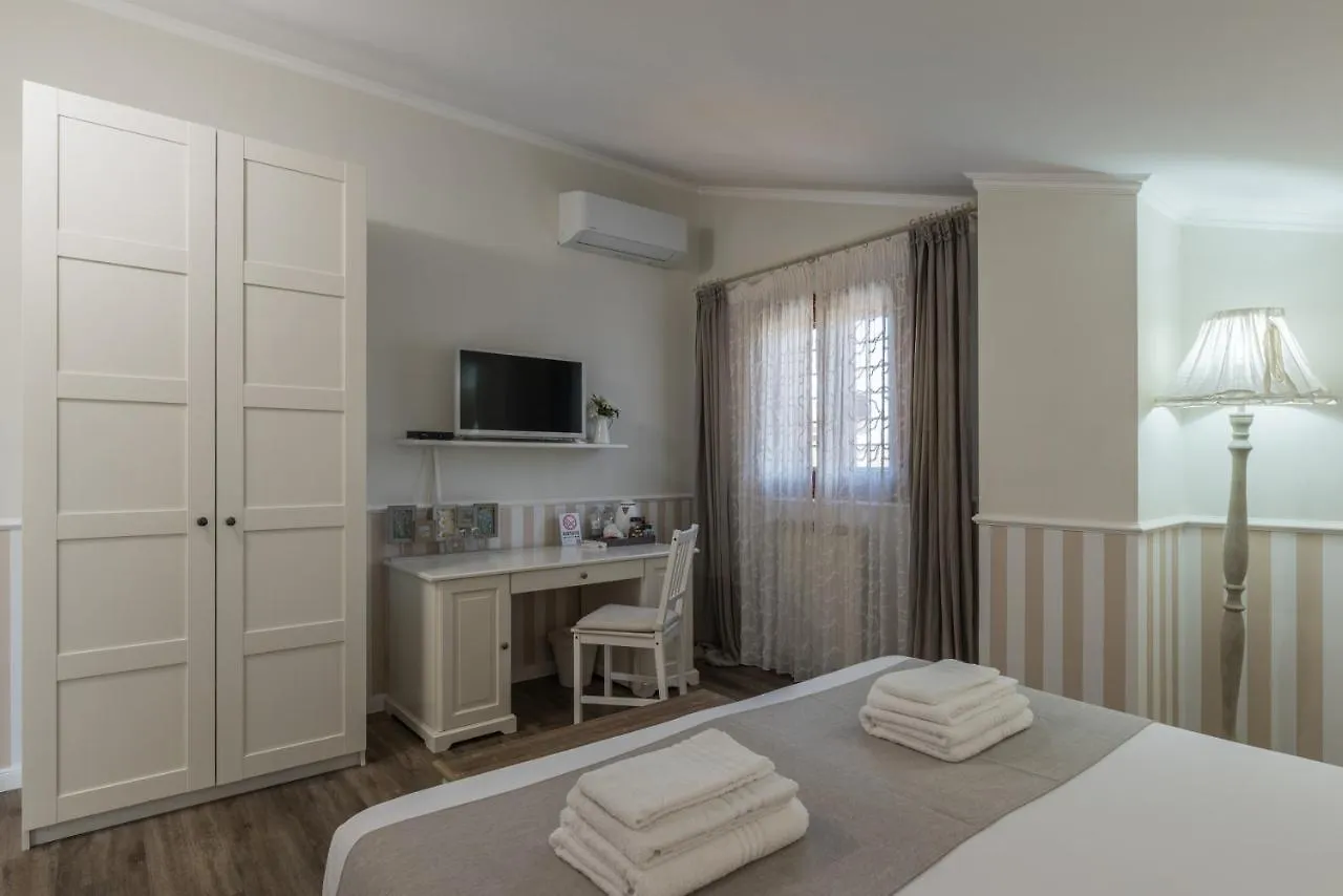 Bed & Breakfast B&B L'Ulivo Fiumicino Italia